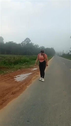 Pagi,,lari lok yee | Amel