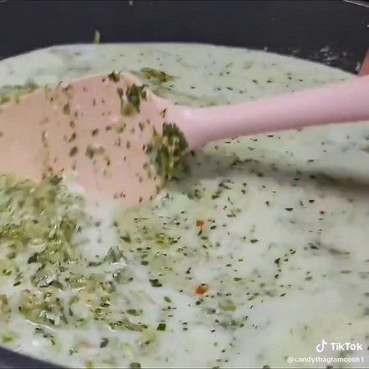 🇬🇾 Guyanese black & white pudding recipe ##blackpudding ##whitepudding #cooking #guyanesefood #tiktokfood ingredients 3 cups long grain white rice 4 cups coconut milk 1 cup water 1 cup blended seasoning 1 tbsp cookup seasoning 1 tbsp chicken bouillon 1 tbsp complete seasoning 1 tsp seasoned salt 1 tsp black pepper 2 tsp sugar 1/4 tsp cinnamon 1/4 tsp nutmeg 2 2 yards beef casings/ runners 1 cup beef blood 1 extra cup coconut milk for cooked rice 1/2 cup extra seasoning for cooked rice 1/4 cup