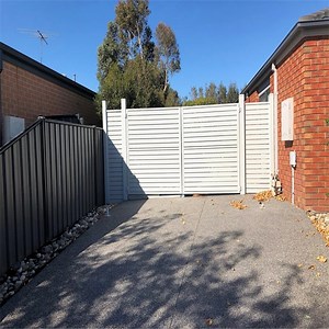 [Hot Item] Garden Powder Coated Privacy Aluminum Slat Fence Double Swing Gate