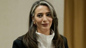 Nihal Yalçın 14 yaş küçük aşkıyla görüntülendi! Sevgilisi de tanıdık çıktı