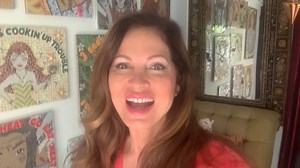 Lisa Guerrero | Inside Edition | Los Angeles, CA