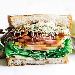 592K views · 2.8K reactions | Now, THIS is How You Make a BLT Sandwich! Recipe at https://bit.ly/3vOG0UB | Chef Billy Parisi | Facebook