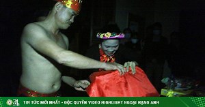 Nửa đêm, nghe tiếng Nõ và Nường “phộc” vào nhau ở miếu Đụ Đị