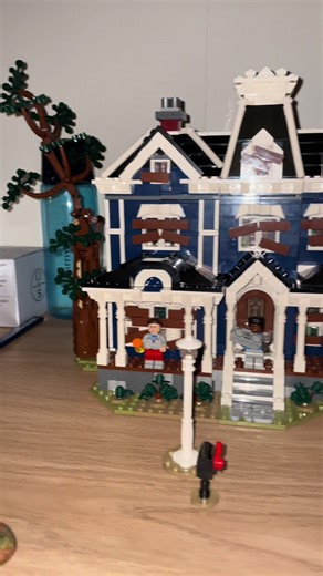 Stranger Things LEGO Creel House Revealed