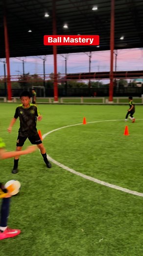 16K views · 189 reactions | #soccer #skill #basic #football #Basic&Skill Football Training | Basic & Skill Football Training | Facebook