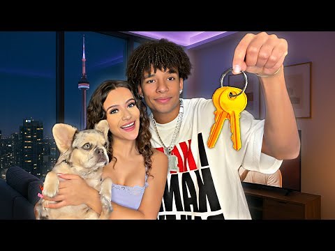 APARTMENT TOUR! (New Crib)