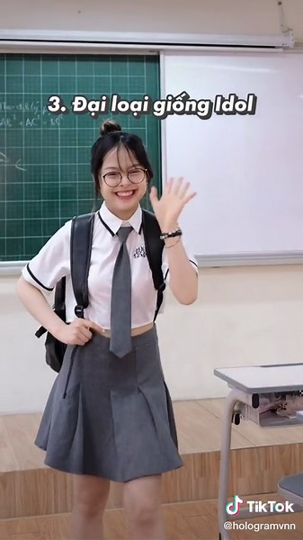 Học trong lớp toàn Idol TopTop thì sẽ như thế nào ? 😆 #ZunezxTeam #BeautyTok #Goclamdep #Hologramvnn