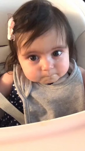 Cute_Wooaawwwww_daily.....🤭🤗 on Instagram: "Day 2o2! Girl things 😂🤭😿💅"