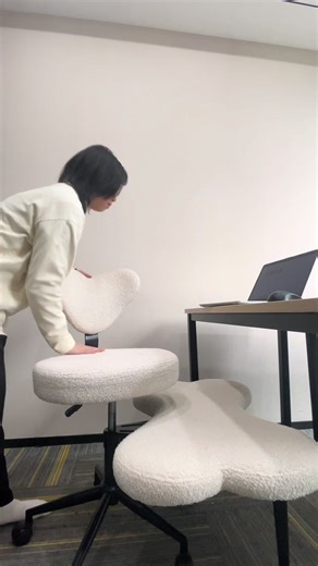 Pinmoco Heart-Shape Ergonomic Swivel Chair Review