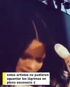 2.9M views · 38K reactions | Estos artistas se pusieron a llorar en pleno show y nos rompieron el corazón.  Desde #Rihanna o #ArianaGrande hasta #AvrilLavigne, todos ellos tuvieron sus razones y todas duelen lo mismo.  | MTVLA | Facebook