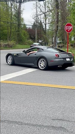 Ferrari 599 GTB Fiorano 6L V12 sound!!