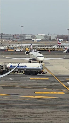 The Workhorse of JFK! Delta’s Mitsubishi CRJ-900 ✈️