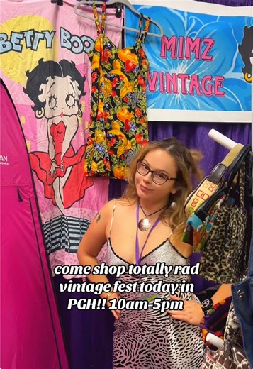 come shop our booth!! 👛💋 #totallyrad #pgh #pittsburgh #vintage #y2k