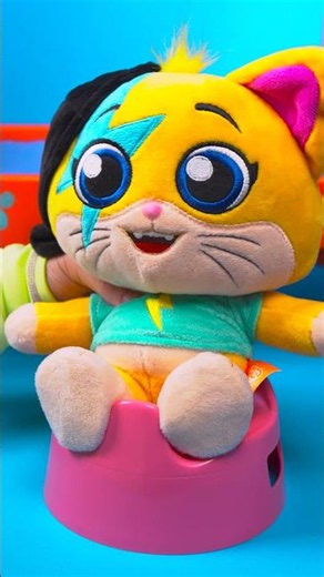 Even Lampo Knows That Every Great Adventure Starts With A Good Night's Sleep! 💤 #shorts | 44 Cats
