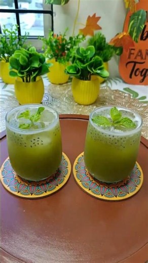 Refreshing Pineapple Mint Soft Drink 🍍🌿 Easy Summer Mocktail Recipe! It Will Blow Your Mind#shorts