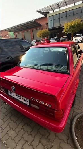 🔥 BMW E30 325i in Brilliant Red. A timeless classic, restored the Glossworx way. ❤️🏁