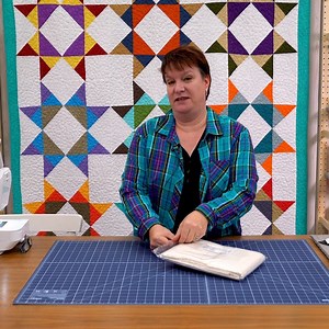 Courtenay is getting ready for the holidays with some beautiful Quilt-As-You-Go gift totes! See today's Daily Deal in action here: http://bit.ly/QAYGGiftTote_fb | Quilting Deals - Missouri Star Quilt Co
