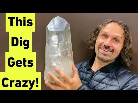 Giant Clear Quartz Crystals Found in Arkansas!