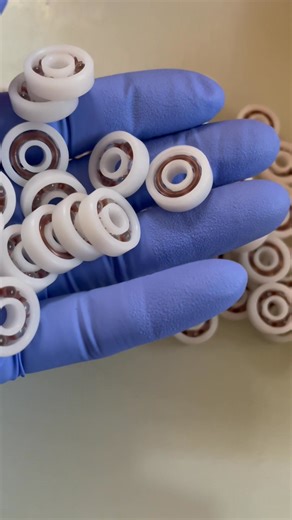 Hebei, China bearing pulley manufacturer — source factory.Plastic bearings with silent, anti-rust, and wear-resistant performance, suitable for toys, industrial, and transmission equipment in various fields.Welcome to customize according to your drawings or samples! #professional #threaded #China # | Cong Guo