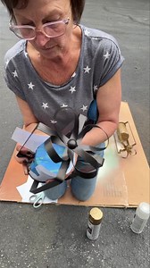 Giving the black metal bow lanterns from Dollar Tree makeover! | The Crafty Decorator