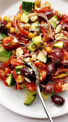 Greek Chickpea Salad #recipe