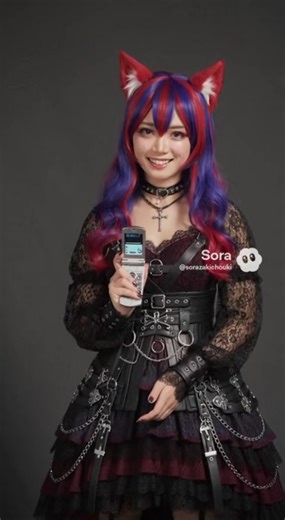 今日は 携帯アプリの日 📱 （1月26日） 2001年、日本で携帯電話向けアプリが 本格的に普及し始めたことにちなんだ記念日です。 今日は平成の空気感で、 ガラケーを片手に 携帯アプリのはじまりを簡単にご紹介します📟✨ Today is Mobile App Day 📱 (January 26) This day marks the early spread of mobile phone apps in Japan around 2001. Let’s go back to the Heisei era, holding a classic flip phone, and talk briefly about the beginning of mobile apps 📟✨ #今日は何の日 #携帯アプリの日 #平成 #平成レトロ #ガラケー #懐かしい #雑学 #豆知識 #MobileAppDay #FlipPhone #HeiseiEra #RetroTech #TikTokJapan