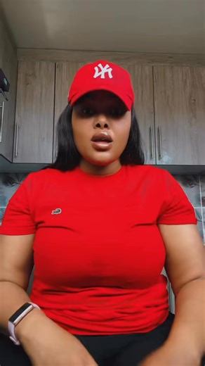 Le Christmas ena Ntate Modimo Ale etse hantle ale sireletse ale etse hantle lebe le Christmas 🎄 emonate esenang tshitiso le bao dintho tsa bona disa tsamayang hantle lemong sena Ntate Modimo abe le Lona ase pheletso ya hophela hotlo loka 🙏🥹😭🥰❤️❤️ | Verronica Khabane