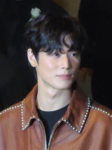 Juyeon Shines at Paris Fashion Week Balenciaga Show