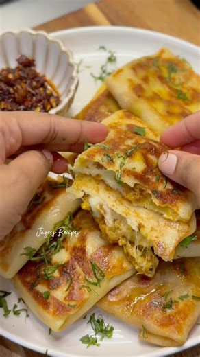 Chicken Crepe Recipe | Easy Cheesy Chicken Crepe | Ramadan Iftar Recipe