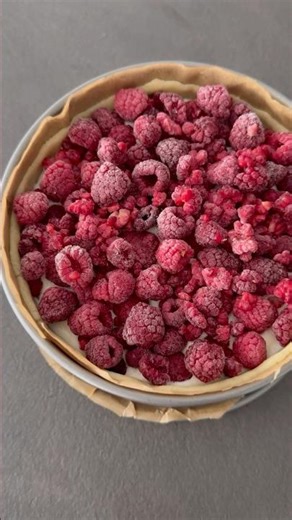 Mini Himbeer-Schmand-Kuchen #kuchen #backen #pastatarifleri