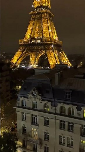 Charles Aznavour - Formidable (Chanson Style AI) 🎤✨