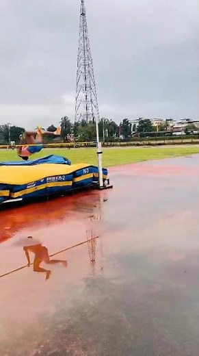 Mastering High Jump: Approach, Takeoff, Flight & Landing Explained | Elite Biomechanics”