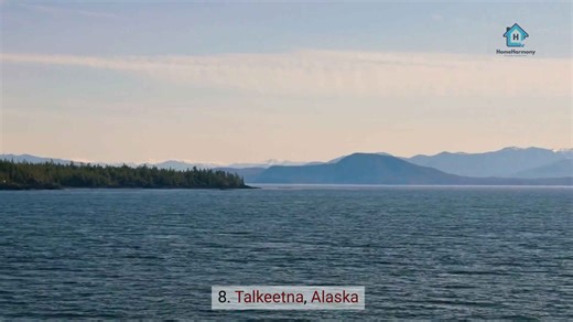 Top 15 Waterfront Towns Perfect for Canoeing Adventures