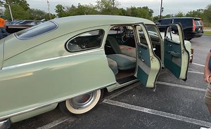 Survivor 1951 Nash Ambassador Has Twin Beds, Original Engine