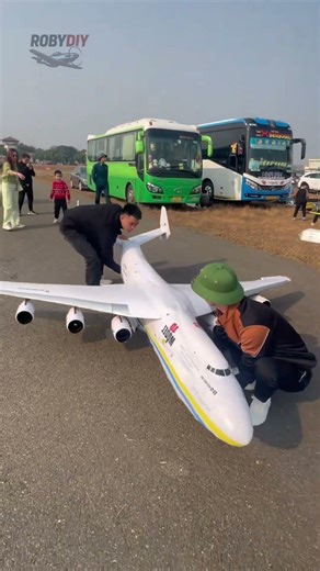 CAN THIS ABANDONED RC PLANE FLY AGAIN? 💥