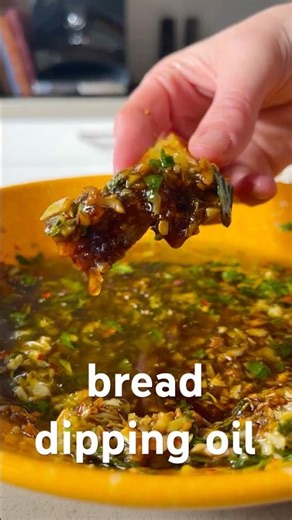 ✨ BEST OF 2025 : Bread Dipping Oil: https://glow-diaries.com/olive-oil-bread-dip/