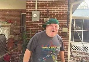 Comedian Has Nunchaku Fail