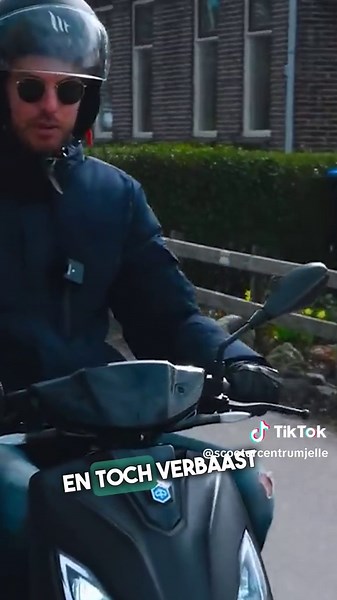 Vergelijking van de Piaggio One en Zip Scooters