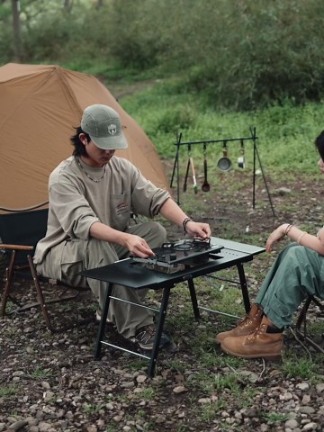 Naturehike Portable IGT Table with Charcoal Grill, Folding Camping Table and BBQ Grill with Desk Extension & Lantern Stand, Perfect for Outdoor Barbecue Camping Cooking Travel Picnic