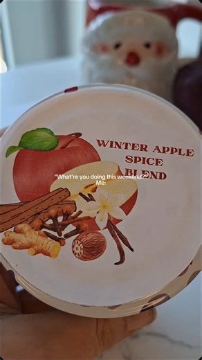 TheSugarEdit on Instagram: "Cozy vibes in a jar 🍂✨ This winter spice blend is simple, warm, and full of holiday flavor — cinnamon, nutmeg, cloves, ginger and a touch of vanilla sugar. Stir into hot apple juice, tea, or oatmeal for instant Christmas in a cup 🎄☕ Perfect as a handmade gift or a treat for yourself 🤍 Save for later or gift to someone who loves cozy winter drinks! #winterspice #homemadegifts #cozyfood #holidayrecipes #foodreels"