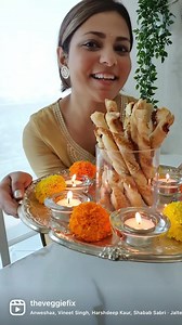 54K views · 1.4K reactions | 杖 Diwali Special 杖 Gujiya with a twist, quite literally! Quick, easy, fuss-free and just as tasty! Recipe coming soon. Stay tuned  #diwali #diwali2022 #diwalipreparations #diwalisnacks #unique #gujiya #easyrecipes #happydiwali #festive | Nikita Gandhi | Facebook