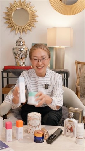 Liling Liao//rirei ryo on Instagram: ". . 過去にサロンで公開していた動画をチラリと👀 . リニューアルするサロンでも、もちろん！ 毎日の愛用品や、私自身のルーツや大切にしてる事など、 動画や投稿で紹介していきます♪ . #riring_design #lilingeastmeetswest"