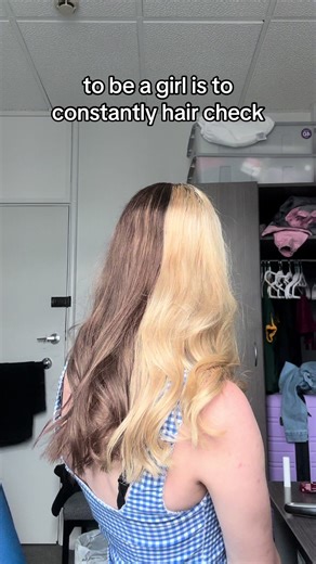 Exploring Split Dye Hairstyle Trends