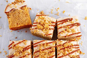 Gluten Free Toffee Apple Crumble Cake Recipe (dairy free option)