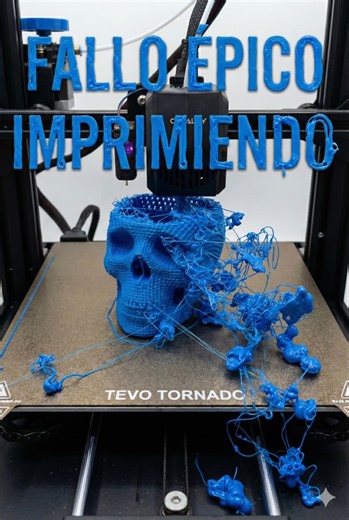 ¡FALLO ÉPICO en Impresión 3D! 💀 ¿Portalápices para Pitufos? 🤦‍♂️ #Impresion3D #Fail #shorts