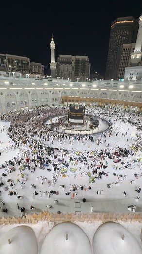 The history of #photographybegan with the discovery of two critical principles: The first is camera obscura image projection, the second is the discovery that some substances are visibly altered by exposure to light[2]. There are no artifacts or descriptions that indicate any attempt to capture images with light sensitive materials prior to the 18th century.View from the Window at Le Gras 1826 or 1827, believed to be the earliest surviving camera photograph.[1] Original (left) and colorized reor