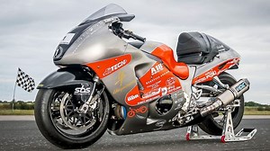 Suzuki Hayabusa: turbogeladenes Monster mit 650 PS zu verkaufen - AUTO BILD