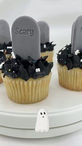 Easy spooky graveyard cupcakes for Halloween parties