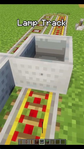 How to Make a Lamp Track in Minecraft 💡🚋