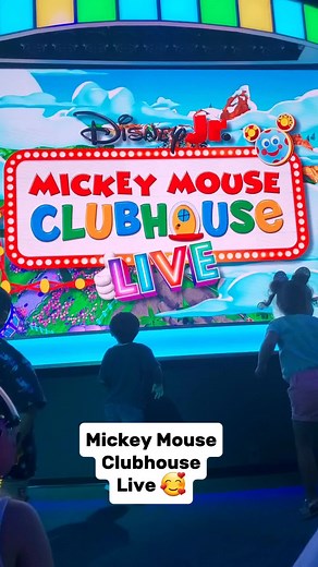We finally watched the Mickey Mouse Clubhouse Live! The boys danced and we all enjoyed a fun live show with great music. It was so much fun to watch! 🥰❤ #disneydays #disneycaliforniaadventure #family #familytime #mickeymouseclubhouse #liveshow #dance #funtimes #viralreelsシ #viralreel #fypシ #foryoupage #fyp